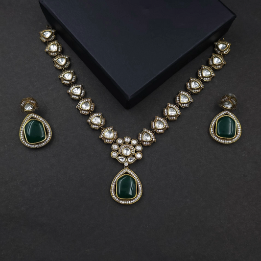 Victoria Stoned Necklace with Earning